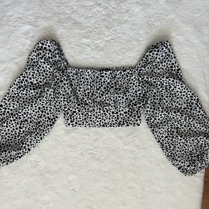 SHEIN Black and White Polka Dot Crop Top